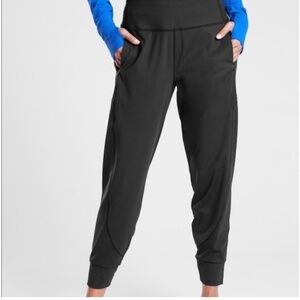 Athlete Distance Jogger